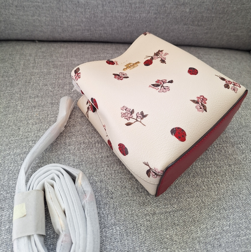 Coach White and Red Floral Bag - Picture 3 of 8
